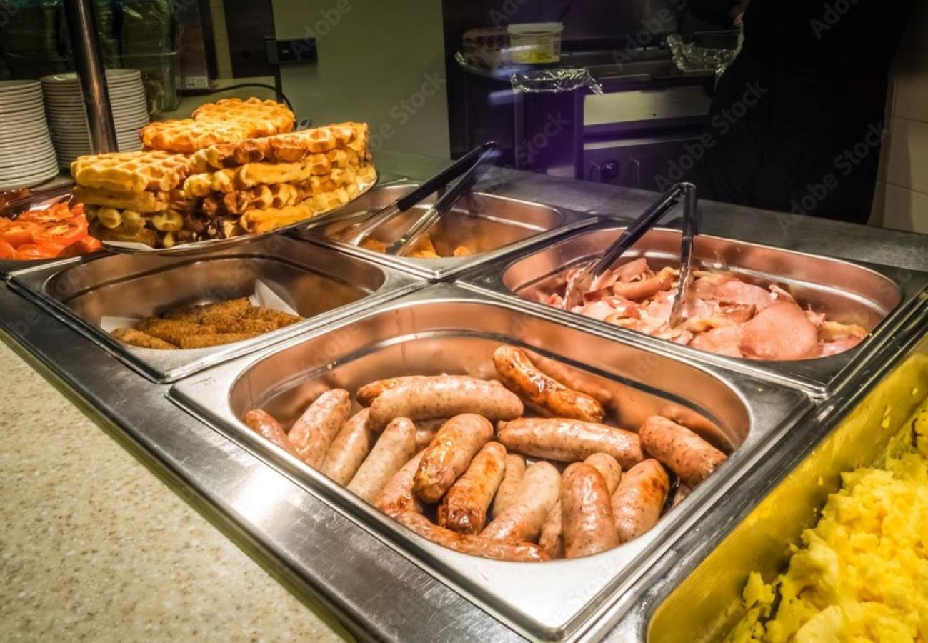 Hilton Garden Inn New York - Times Square Central Ngoại thất bức ảnh