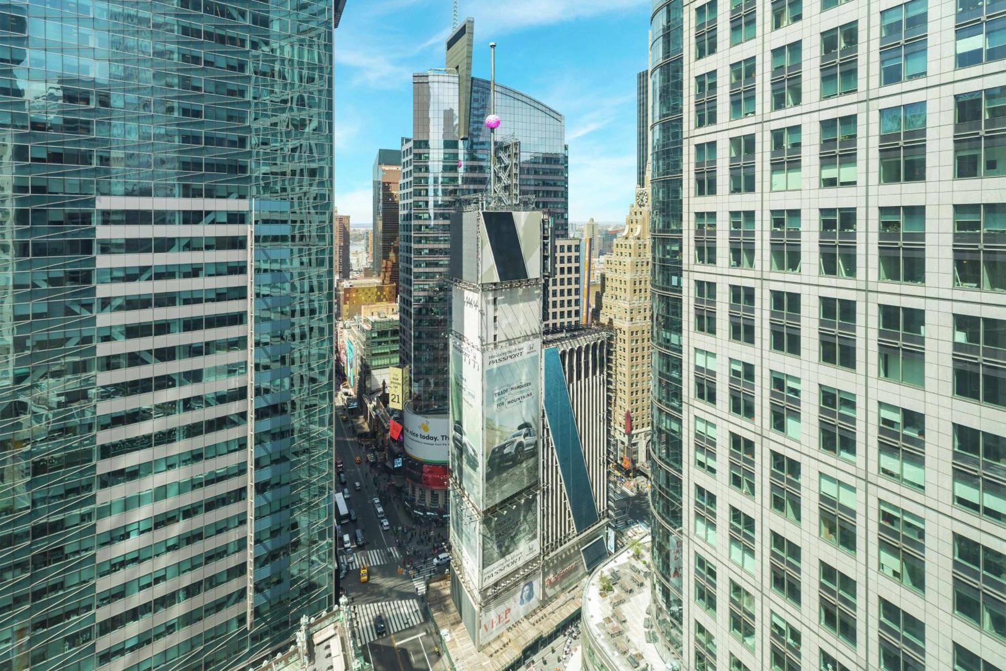 Hilton Garden Inn New York - Times Square Central Ngoại thất bức ảnh
